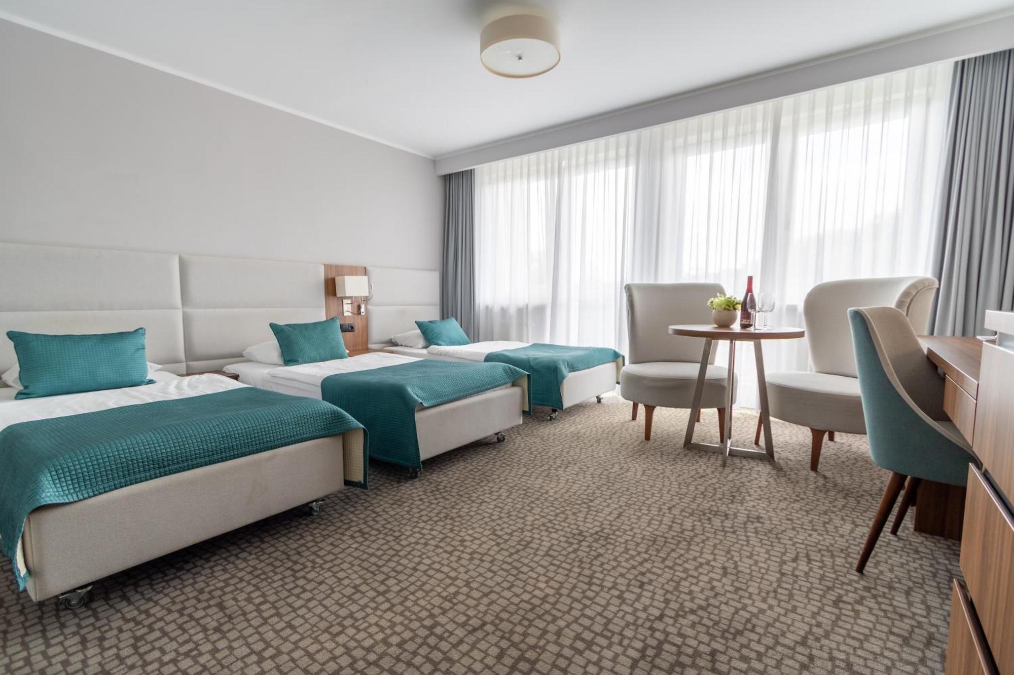 Hotel Wolin 미엥지즈드로예 외부 사진