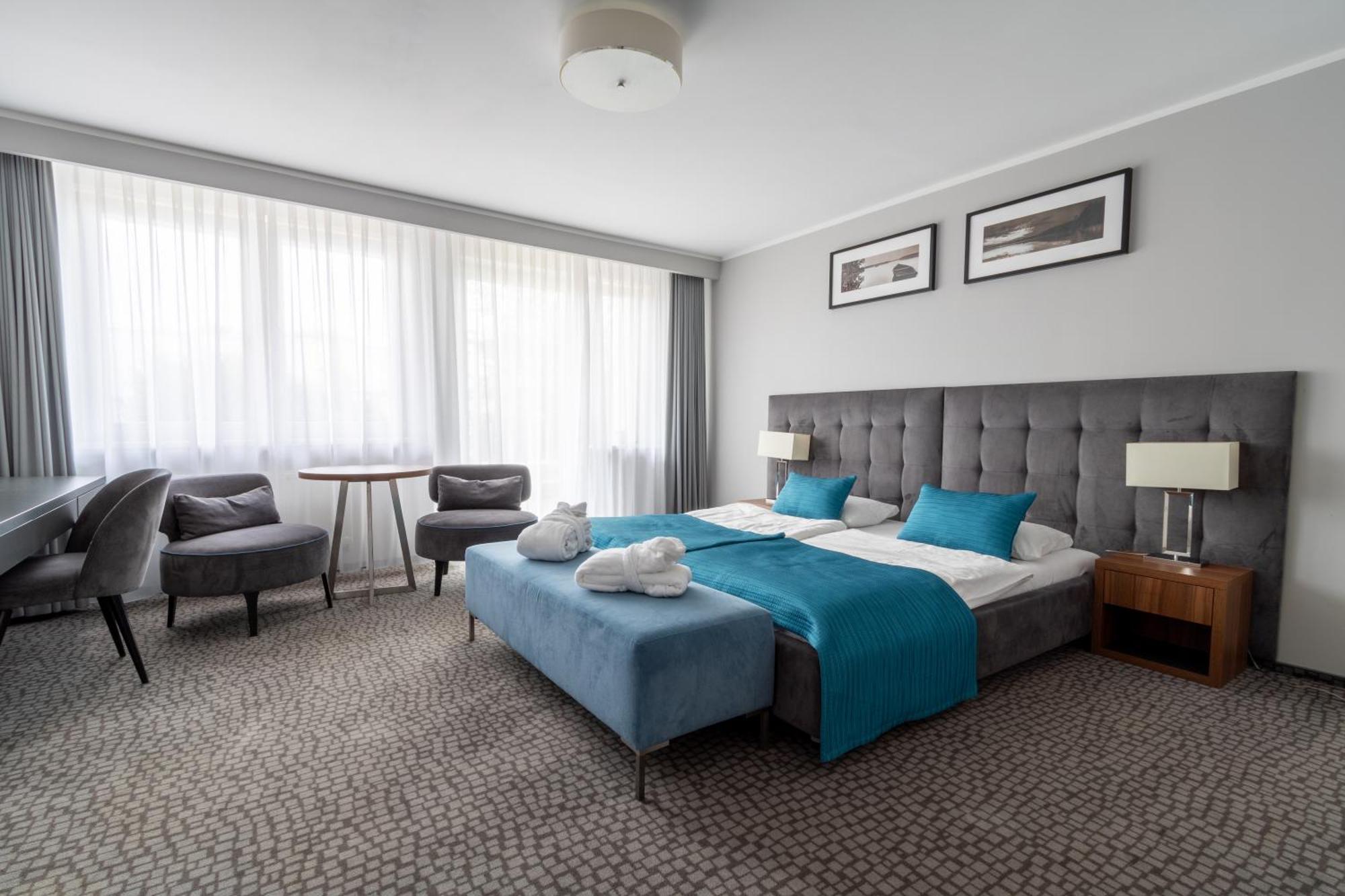 Hotel Wolin 미엥지즈드로예 외부 사진