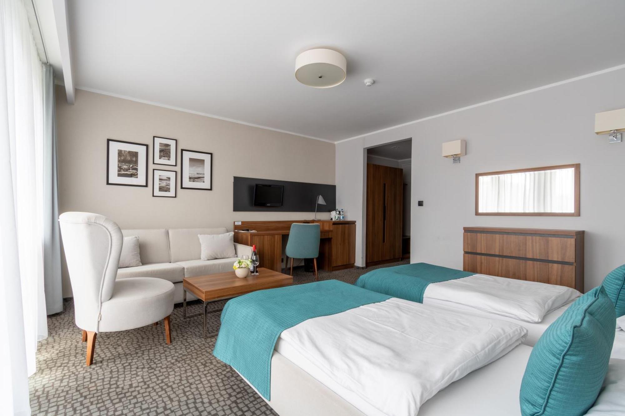 Hotel Wolin 미엥지즈드로예 외부 사진